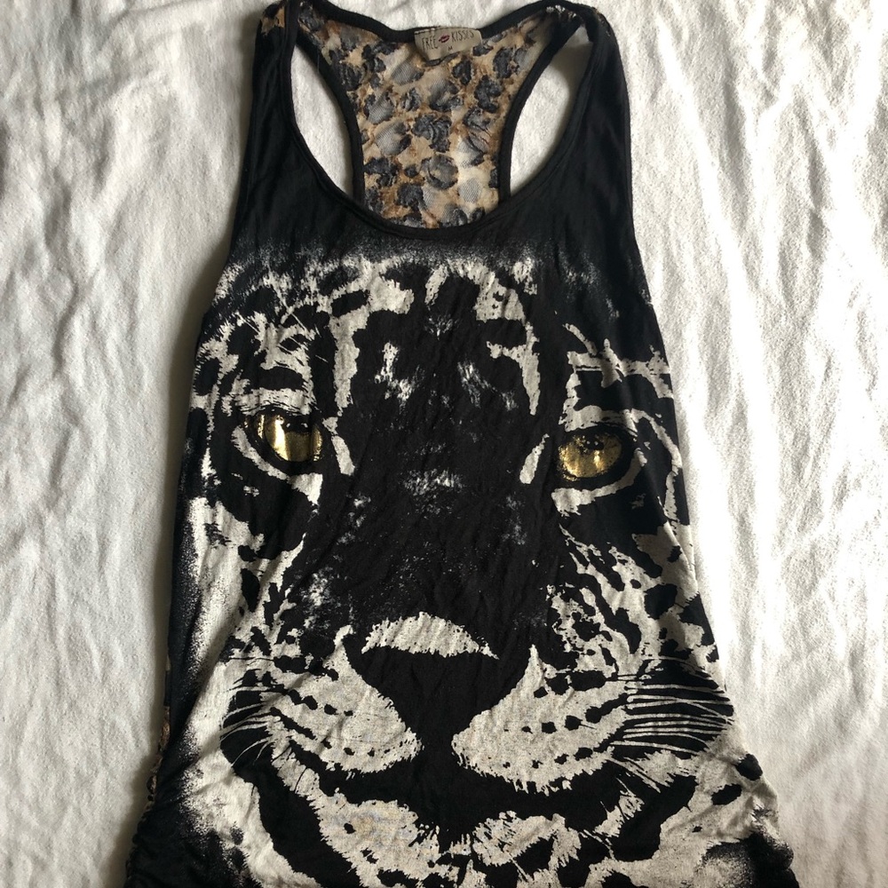 Black graphic racer back tanktop